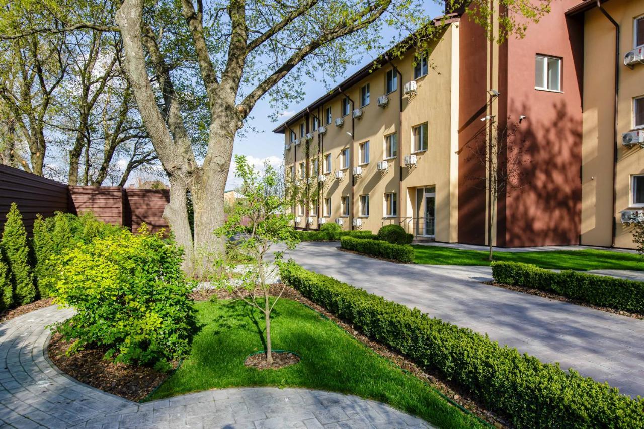 Gd Apartment Osokorky Kiev Bagian luar foto
