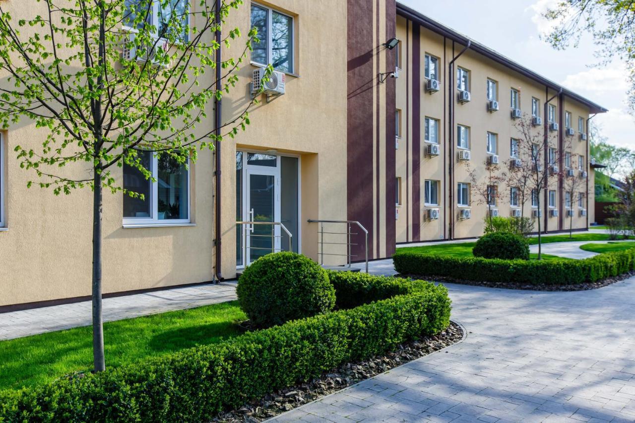 Gd Apartment Osokorky Kiev Bagian luar foto
